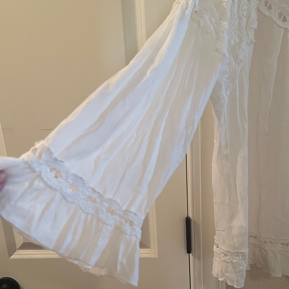 Lisa Robertson Elegant White Lace Women's Top - Picture 2 of 13